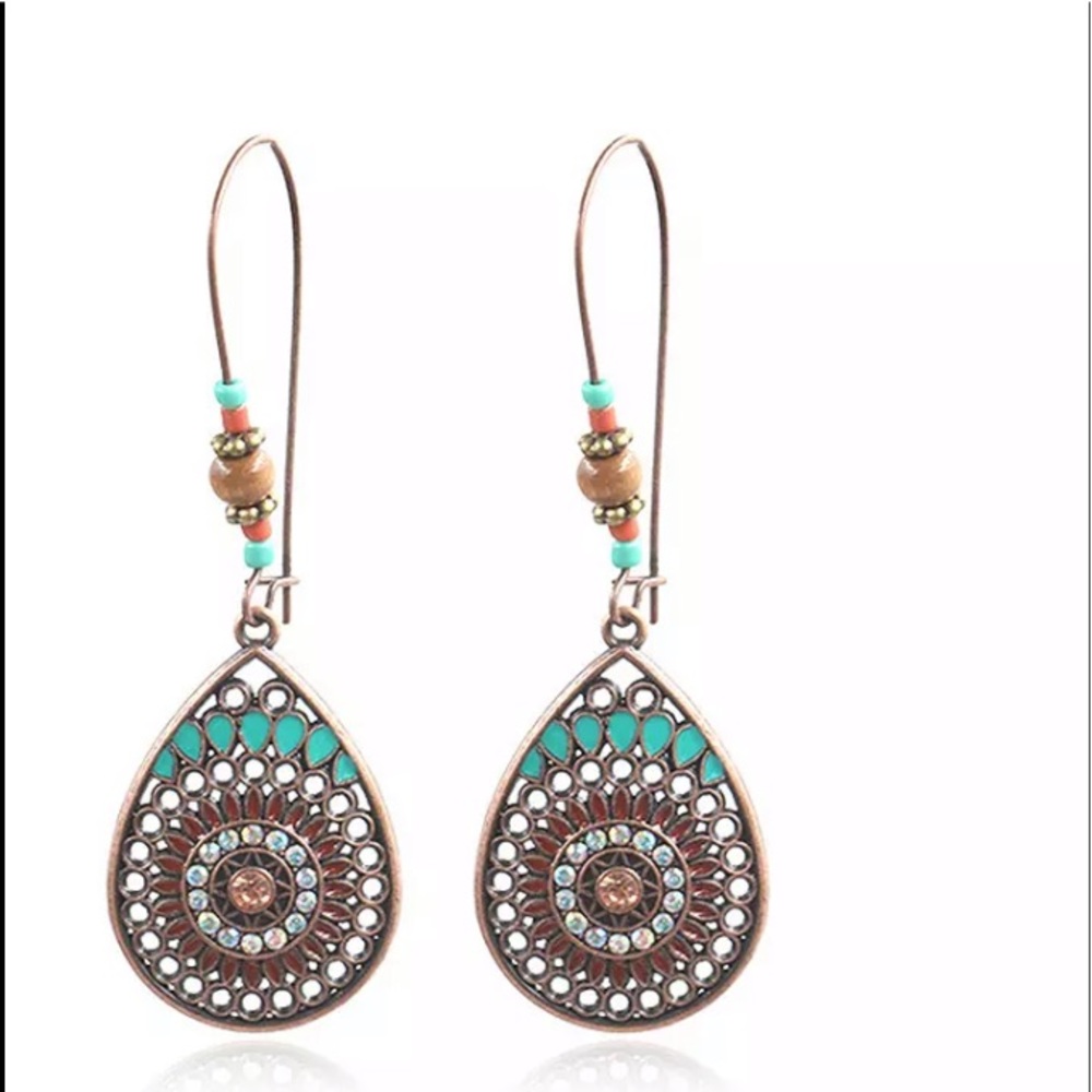 🌹✅Bohemian Style Water Drop Alloy Earrings.